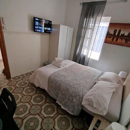 Malaga Center Rooms Экстерьер фото