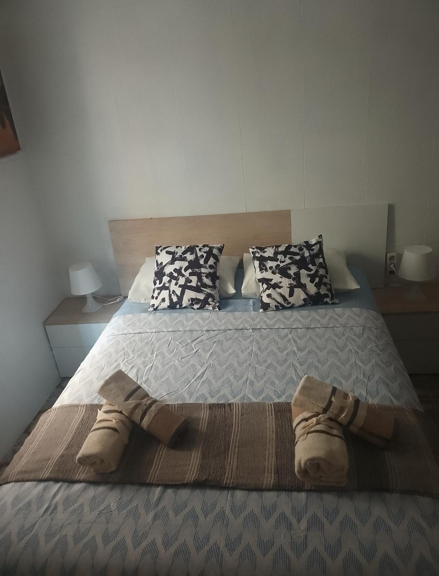 Malaga Center Rooms Экстерьер фото