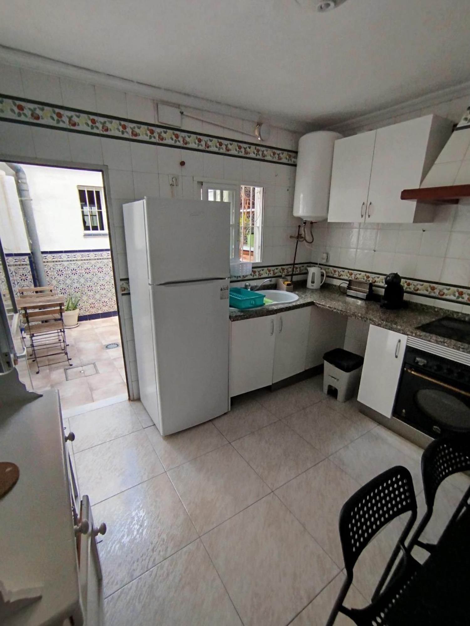 Malaga Center Rooms Экстерьер фото